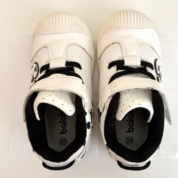Kids white anti-slip sneaker size EU 25 / US 8.5 - Picture 5 of 6